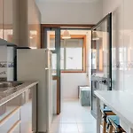 Lazaro 2 Bedroom شقة *