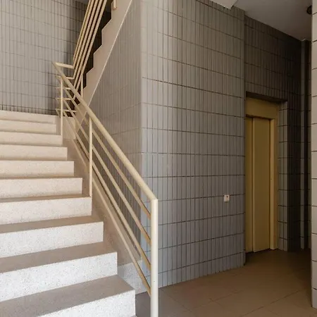 Lázaro 2 Bedroom Oporto